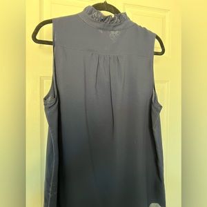 Sleeveless and ruffles!